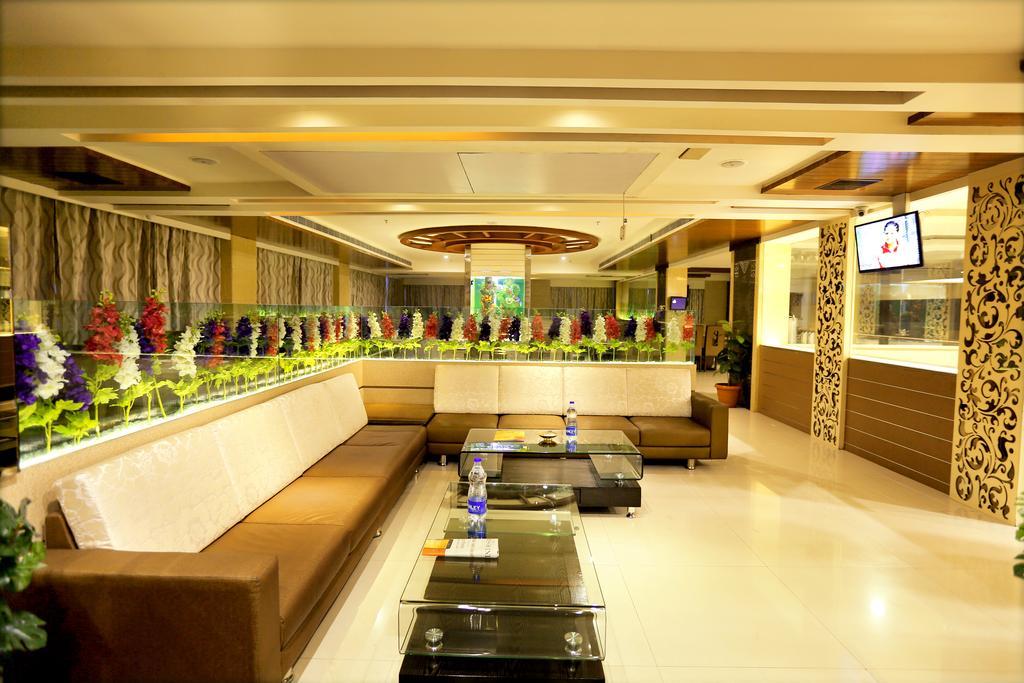 Swagath Grand Suchitra Hotel Hyderabad Exterior photo